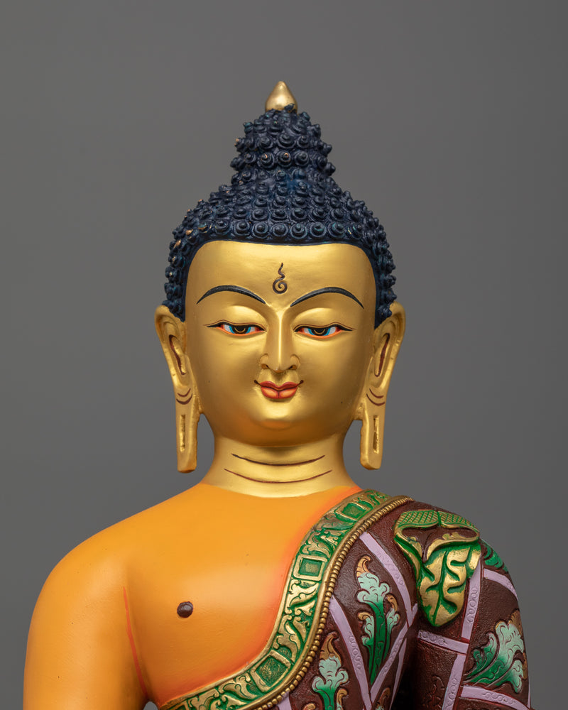 yellow-hued-shakyamuni-buddha