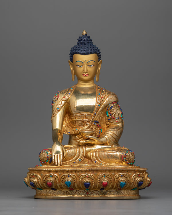 gold-gilded-serene-shakyamuni-buddha