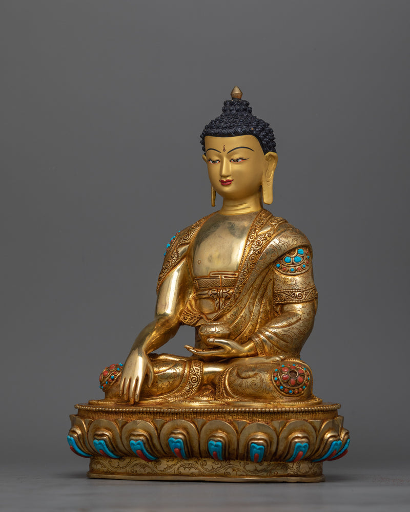 shakyamuni-buddha-decorated-with-gemstones