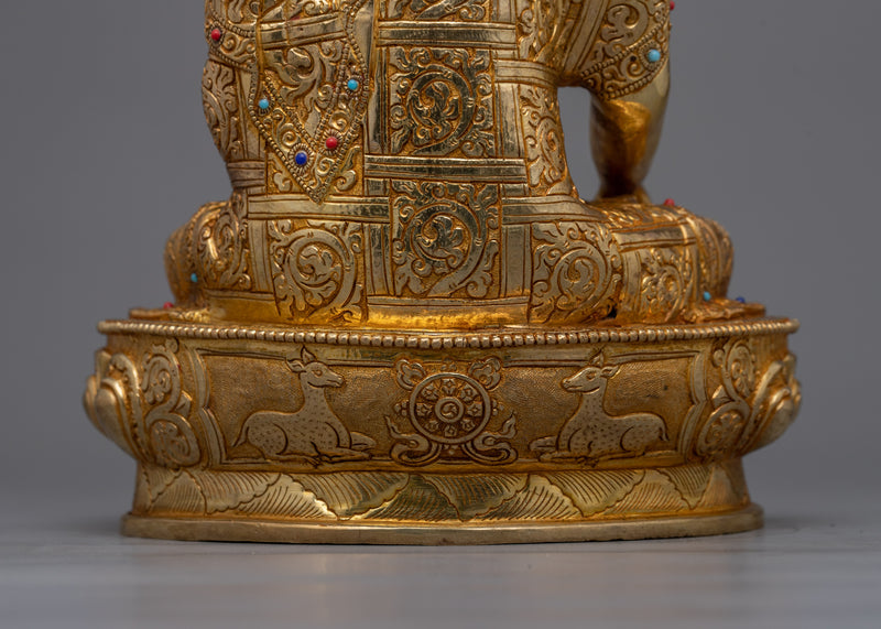 Gold-Gilded Shakyamuni Buddha Sculpture | A Resplendent Symbol of Enlightenment