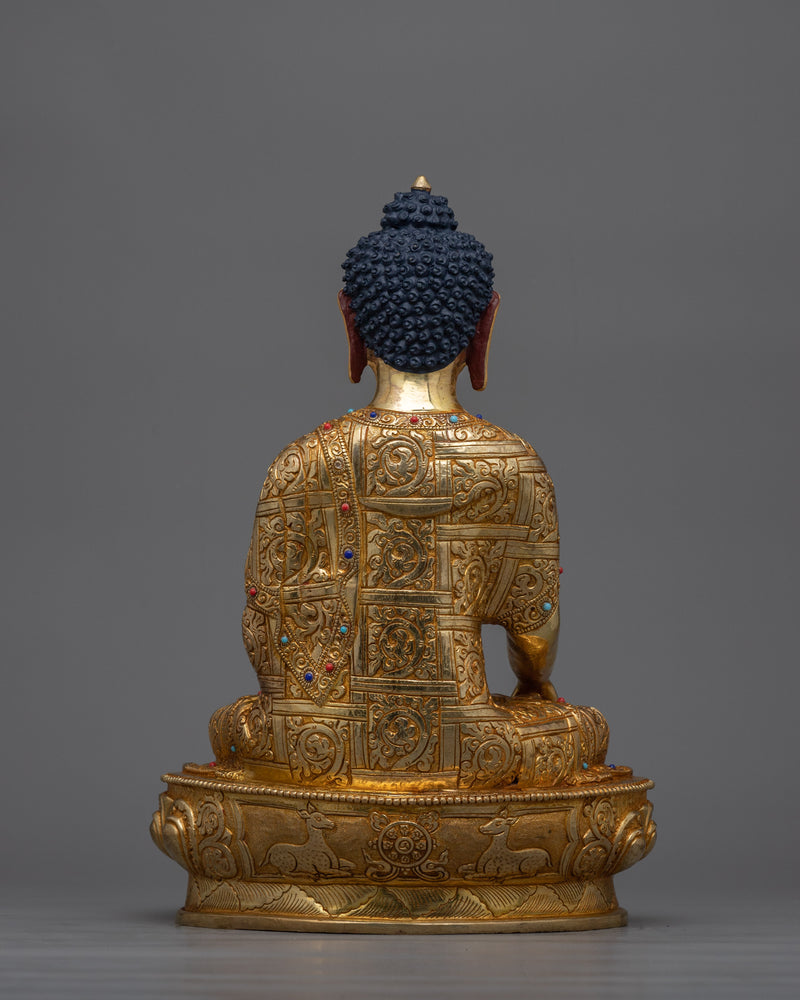 Gold-Gilded Shakyamuni Buddha Sculpture | A Resplendent Symbol of Enlightenment