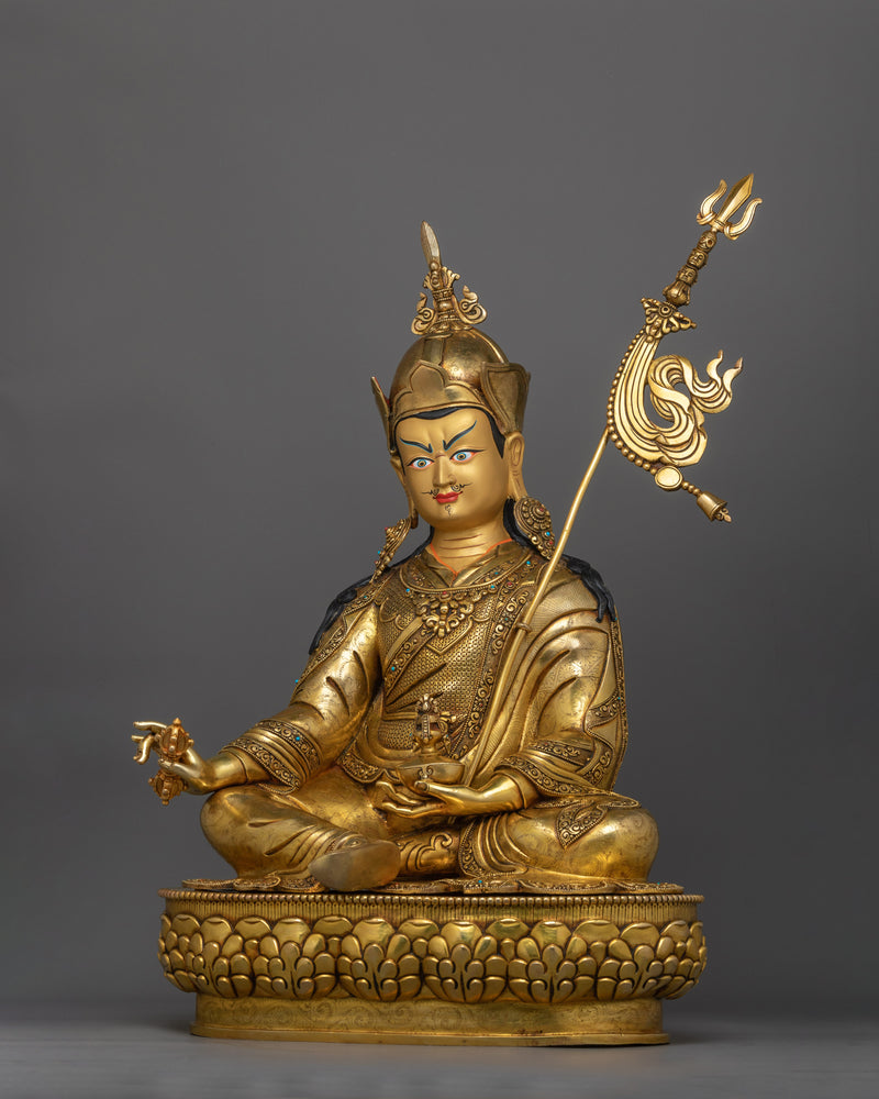 guru-rinpoche-tantra-master-sculpture