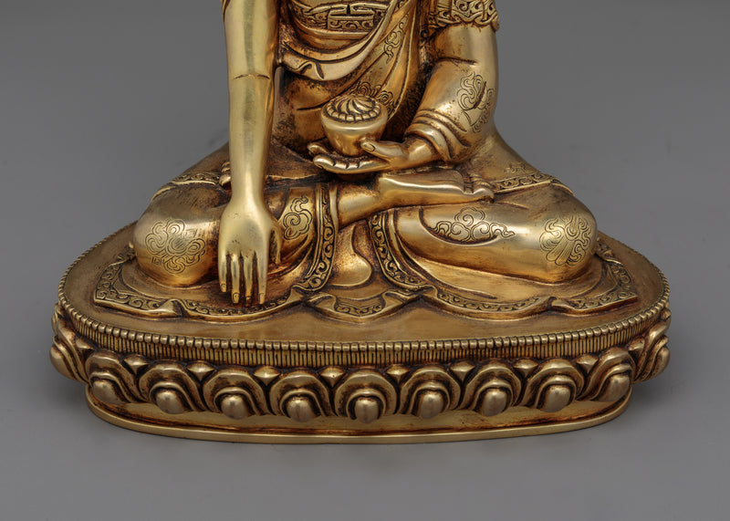 Handmade Shakyamuni Buddha Antique Touch Statue | Embodiment of Enlightenment and Serenity