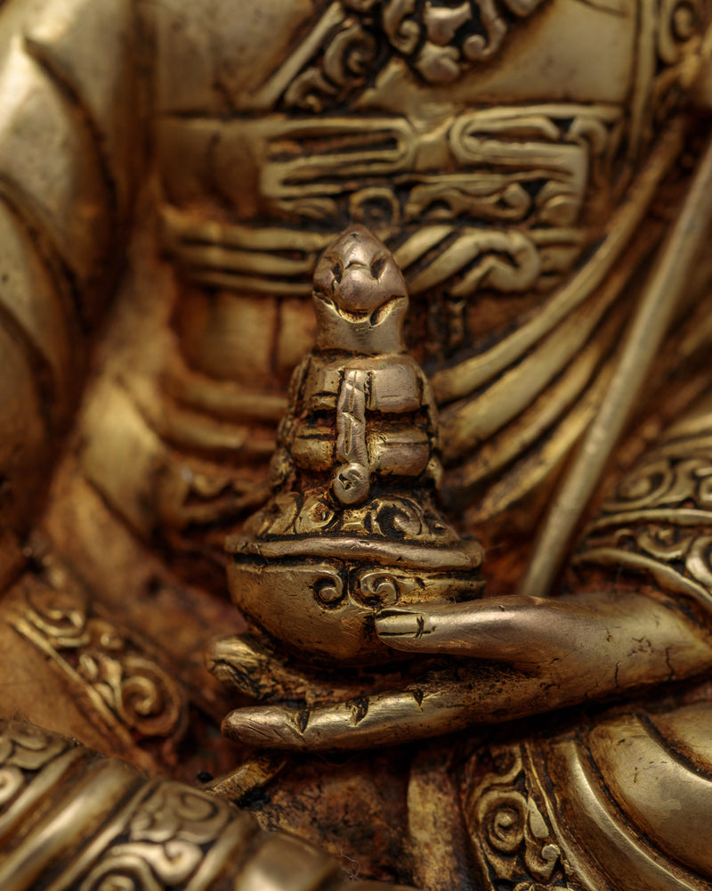 Guru Rinpoche an Antique Touch Small Statue | Embodiment of Wisdom and Protection