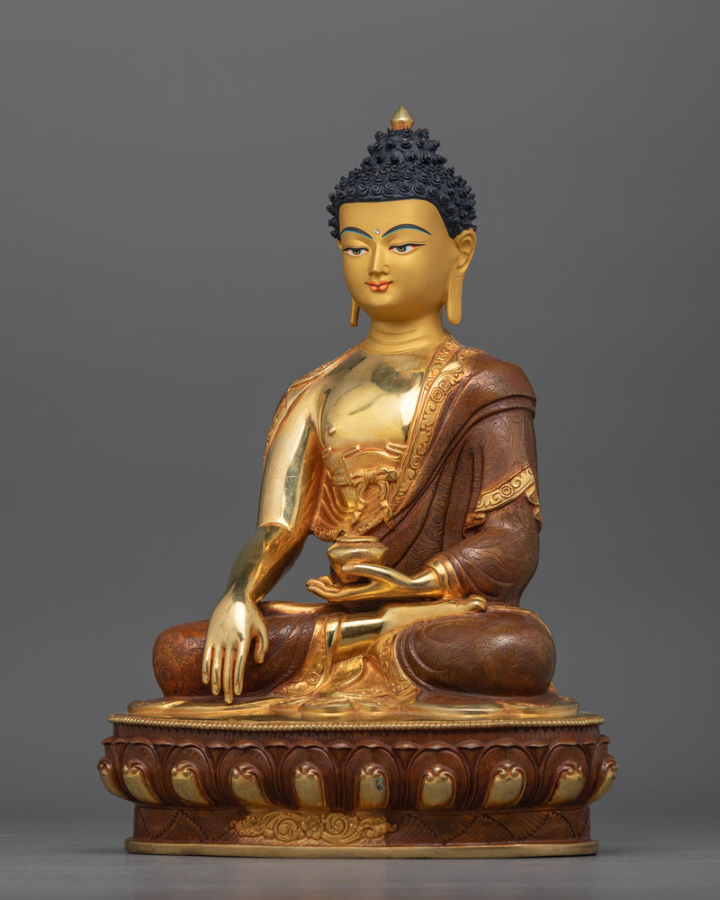 Shakyamuni Sacred Sculpture | Enlightenment Embodied in Oxidized Copper