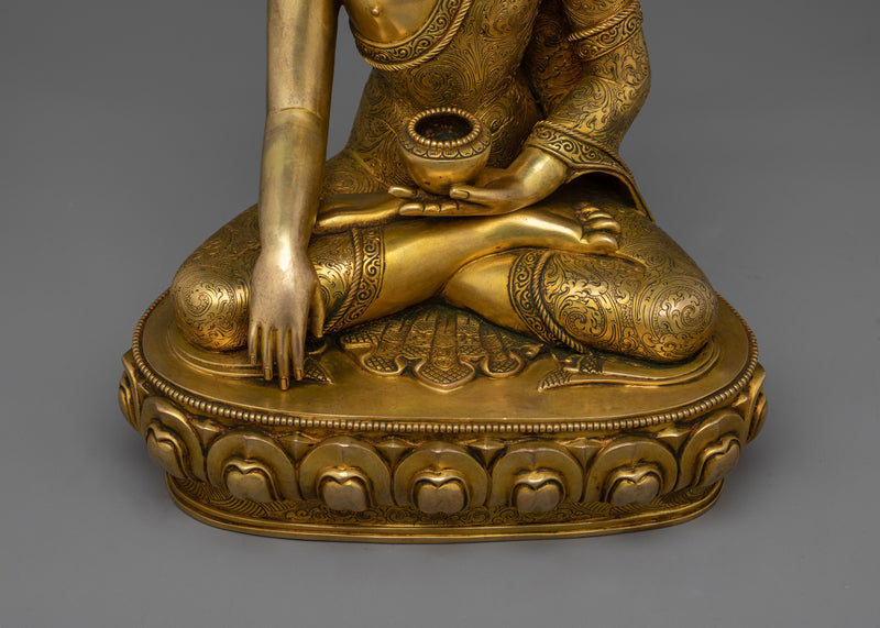 The Enlightened One in Radiant Form | Shakyamuni Buddha Statue