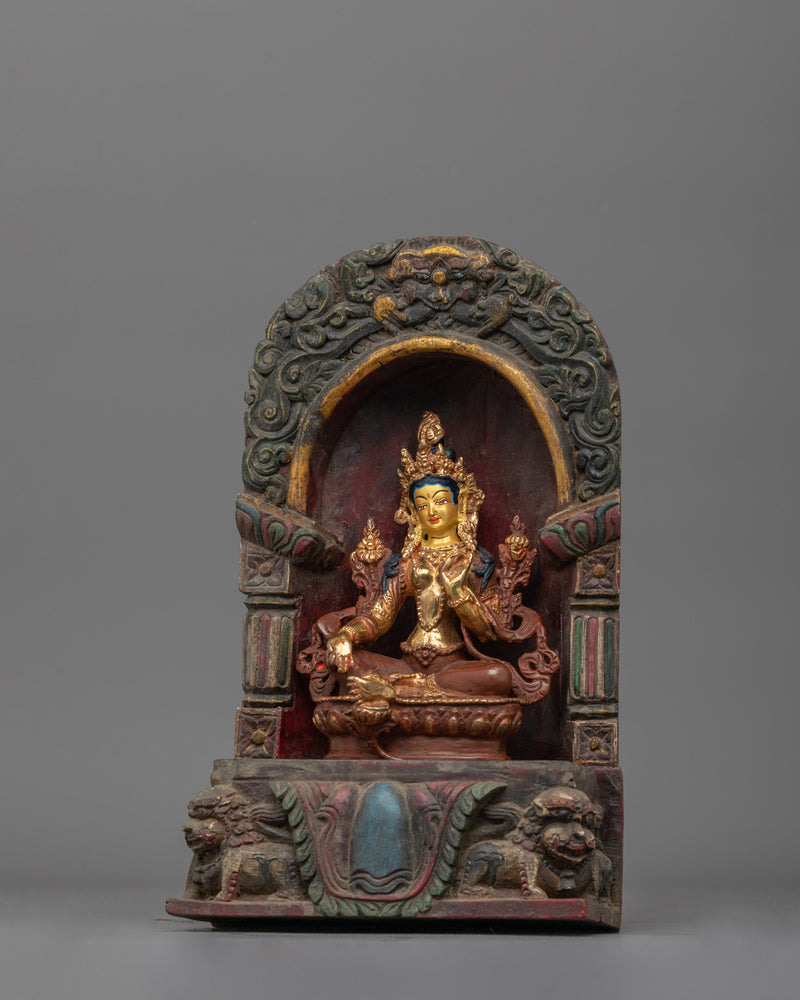 sacred-green-tara-with-throne