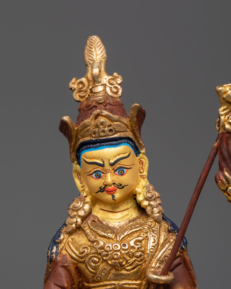 sacred-guru-rinpoche-figure