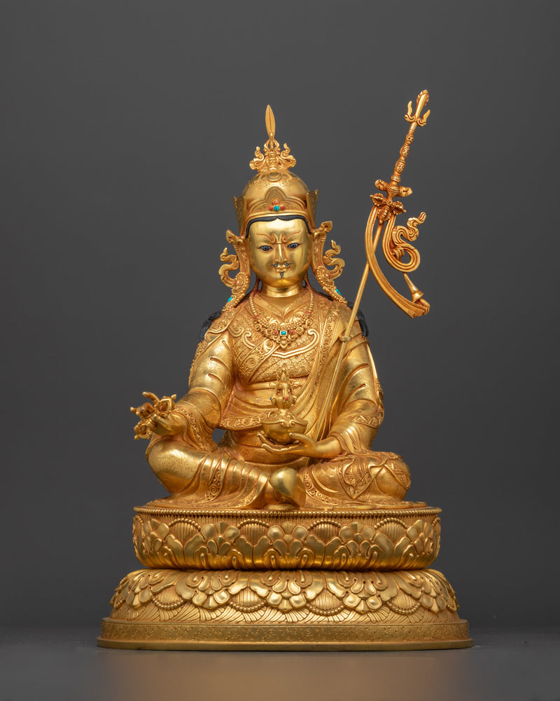 sacred-guru-rinpoche-statue