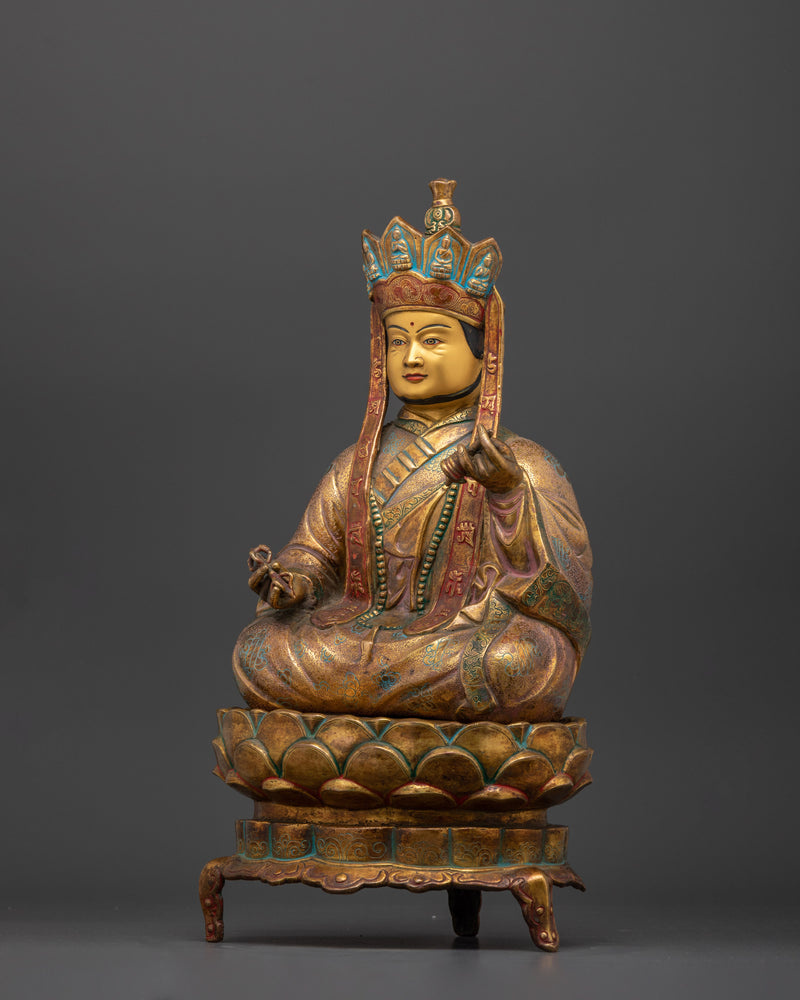 sacred-buddhist-master-sculpture