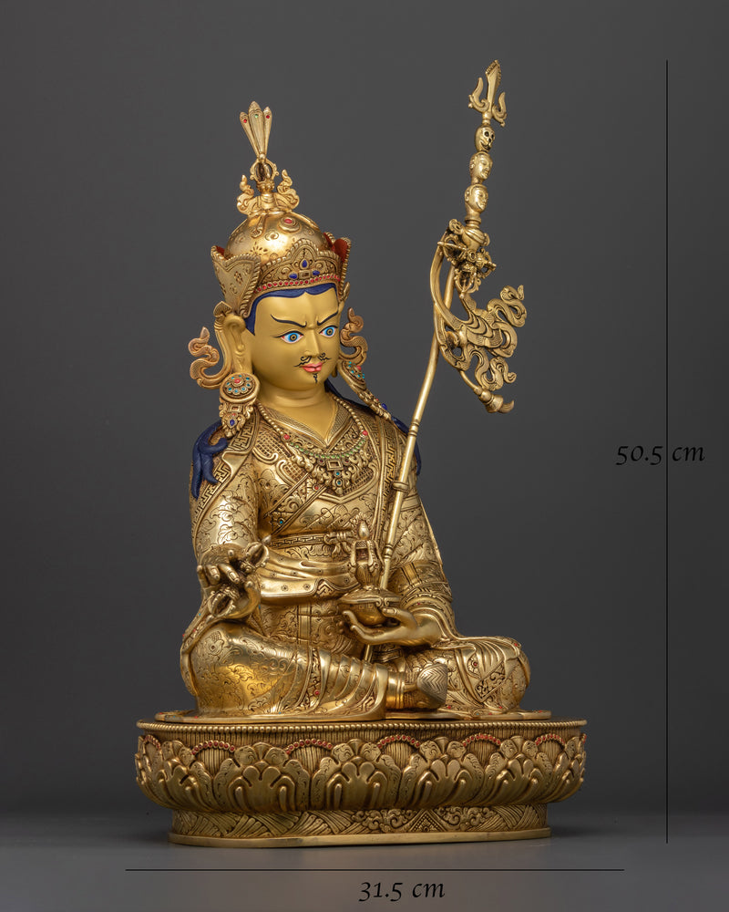 lotus-born-guru-rinpoche-satue