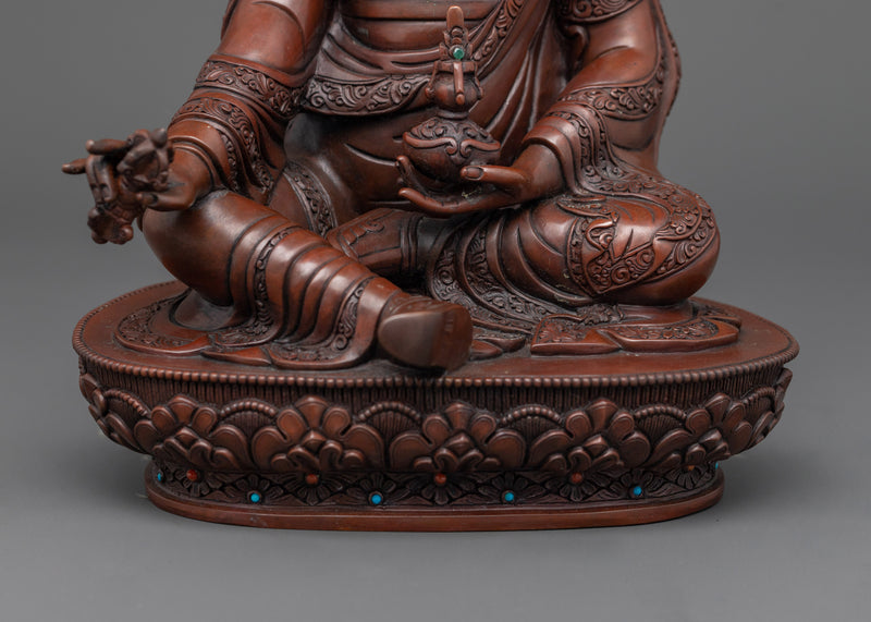 The Spiritual Protector Guru Rinpoche | Master of Tibetan Buddhism