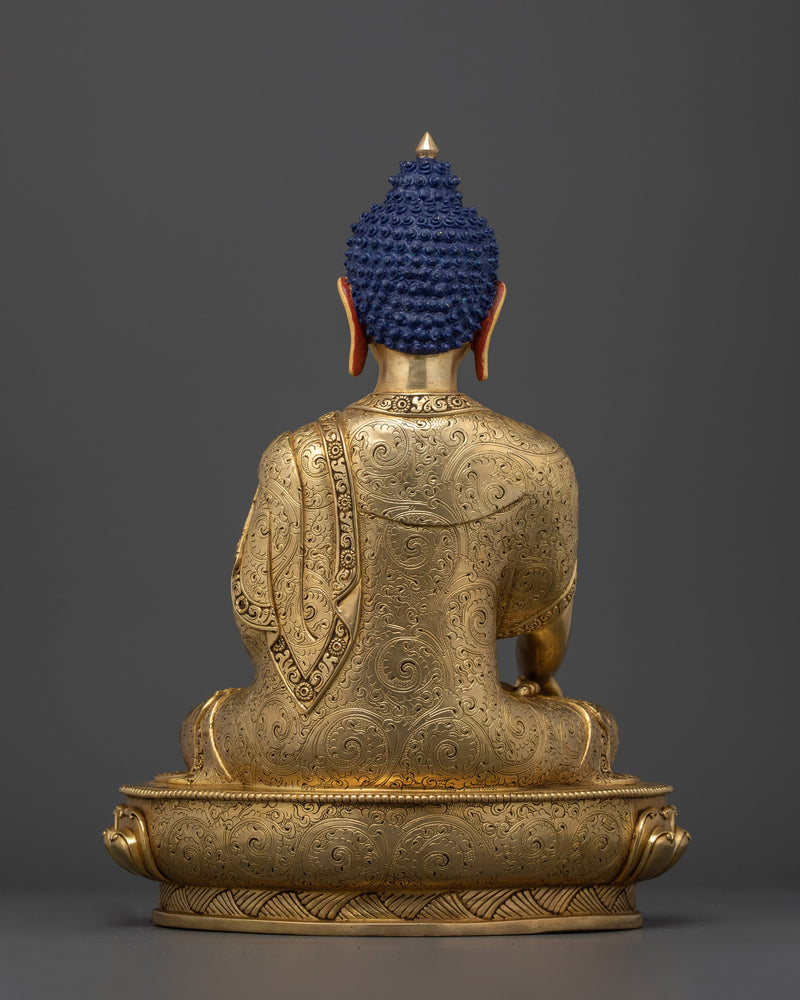 shakyamuni-buddha-holdin-alms-bowl