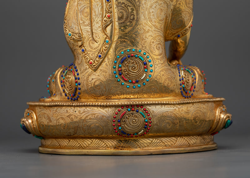 The Enlightened One with Regal Grace | Crown Shakyamuni Buddha Statue