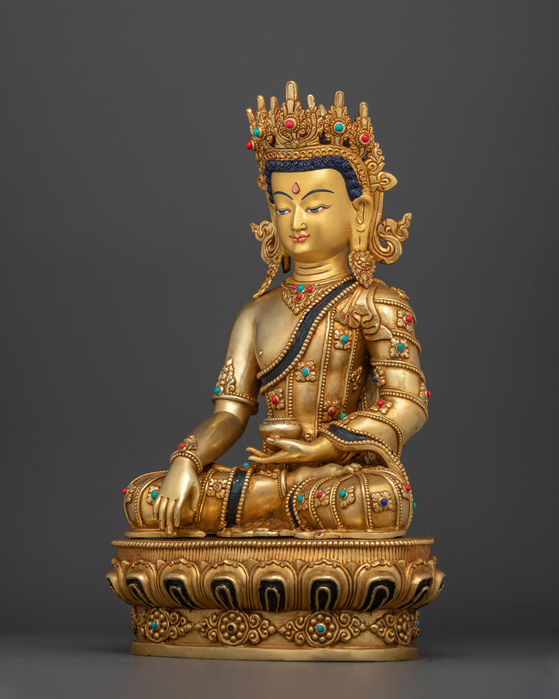 crowned-shakyamuni-buddha