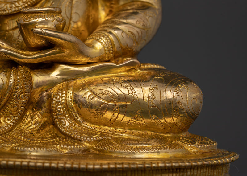 Tranquil Buddha Shakyamuni Statue | 24K Gold Gilded Copper Sculpture