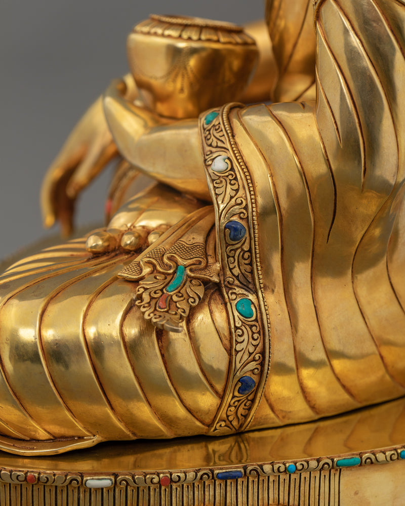 Meditational Shakyamuni Buddha | 24K Gold Gilded Sculpture