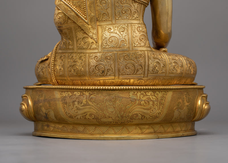 24K Gold Gilded Shakyamuni Buddha In Lotus Posture | Tibetan Buddhist art, Home decor