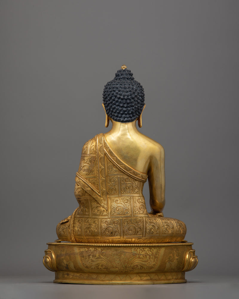 24K Gold Gilded Shakyamuni Buddha In Lotus Posture | Tibetan Buddhist art, Home decor