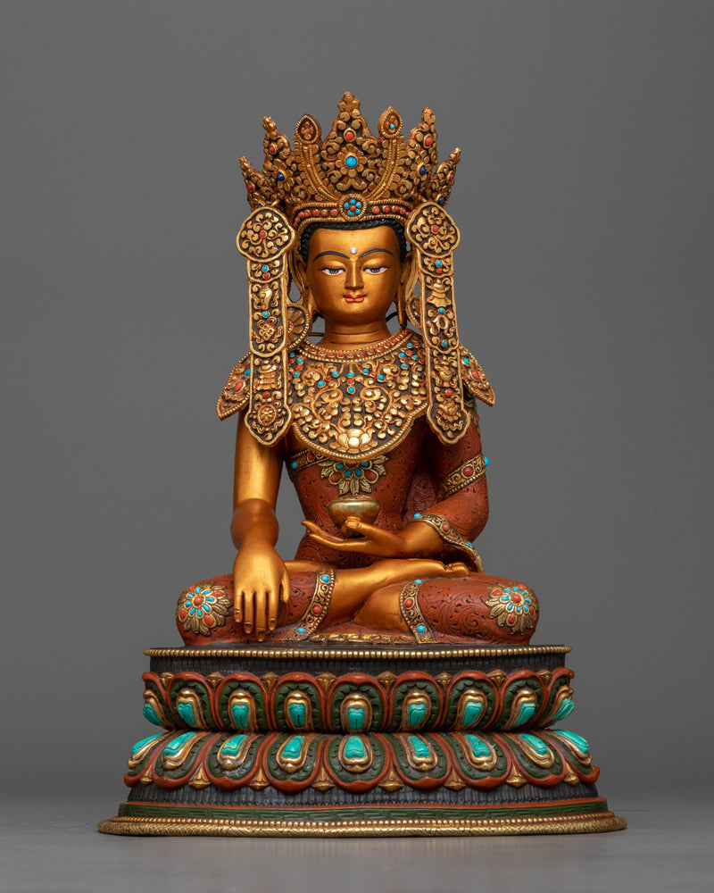 crown-buddha-shakyamuni-seated-in-meditation