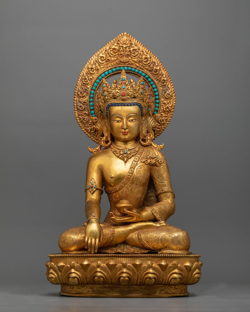 statue for practicing mantra of buddha shakyamuni