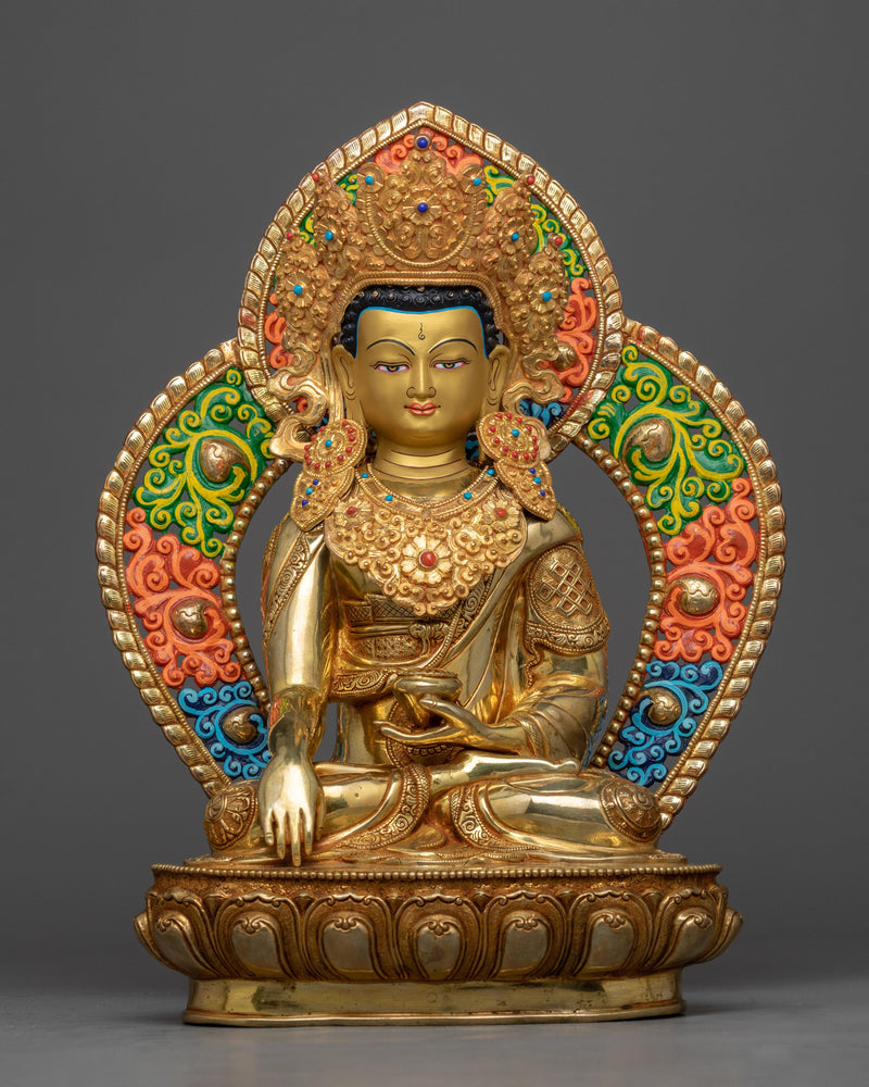 crown-buddha-shakyamuni-gilt sculpture