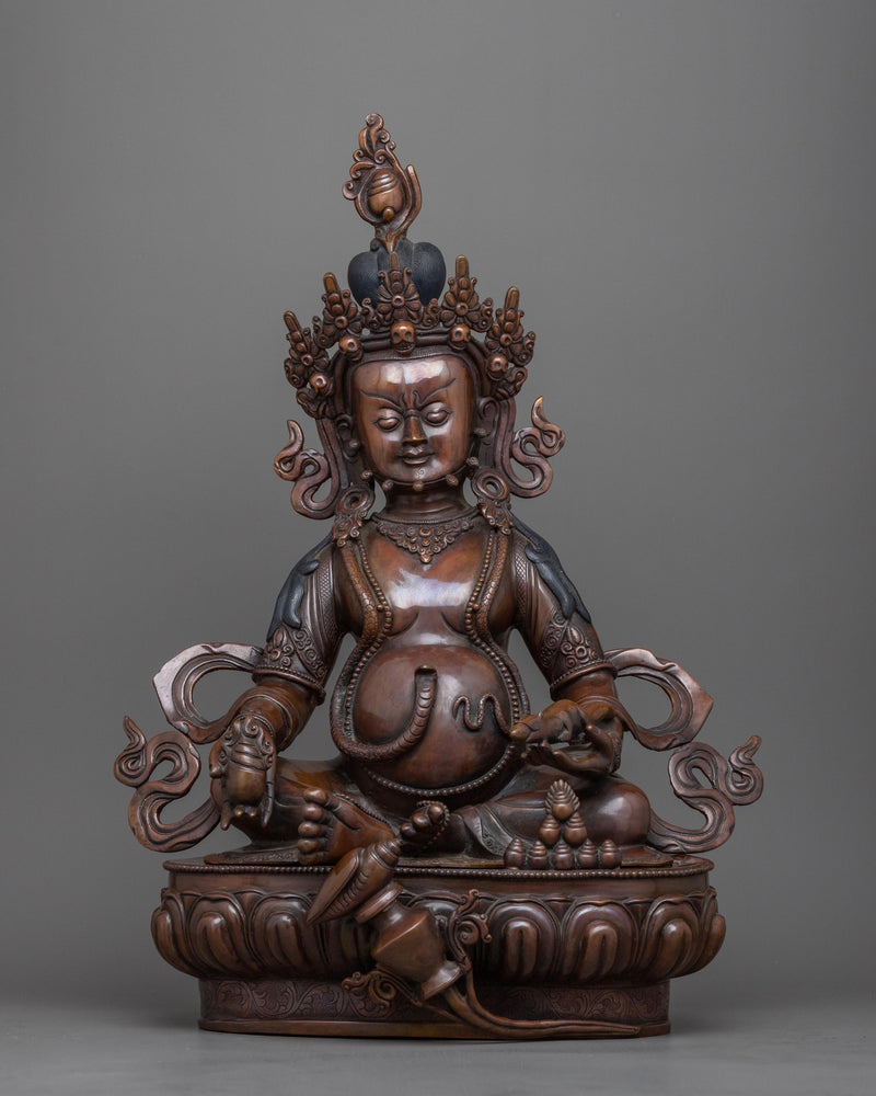 lord-kubera-statue