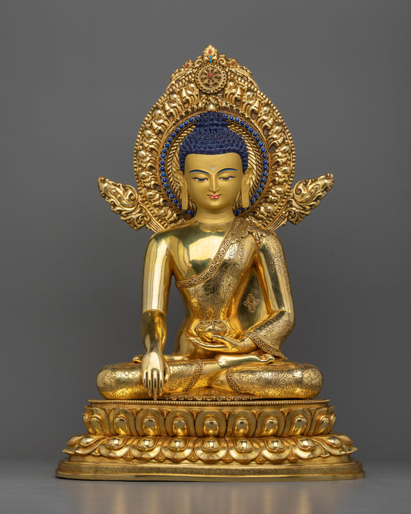 serene-shakyamuni-buddha-sculpture