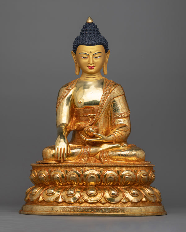 beautiful-statue-of-shakyamuni