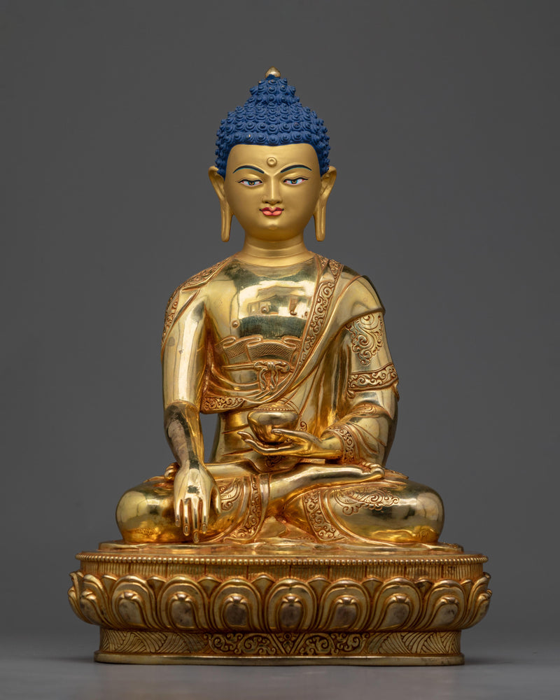 Statue for shakyamuni buddhist temple