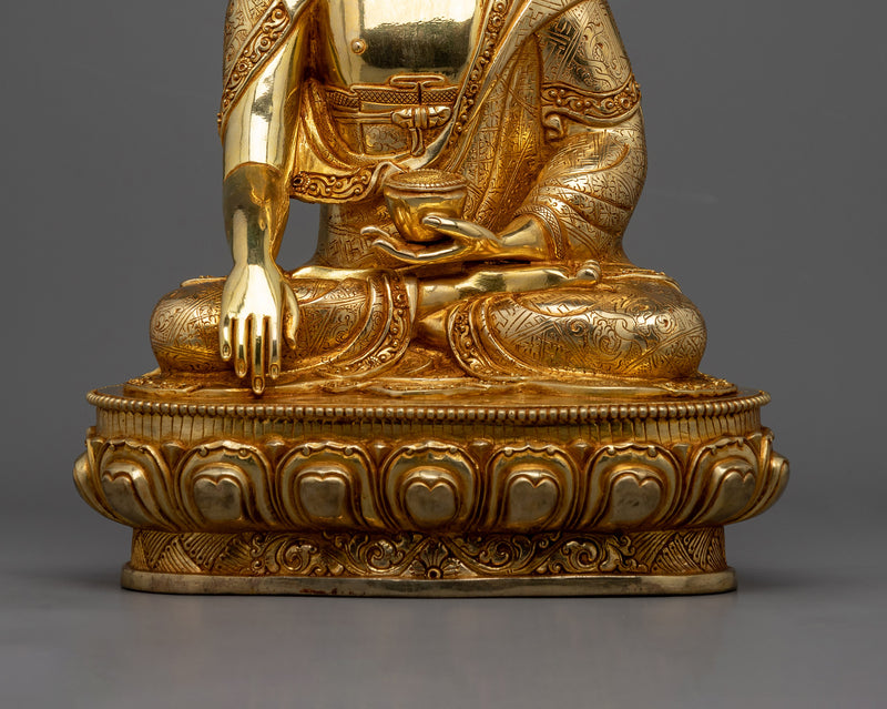 Shakyamuni Buddha Gold Figurine | Hand-Carved in Detail | Founder of Buddhism