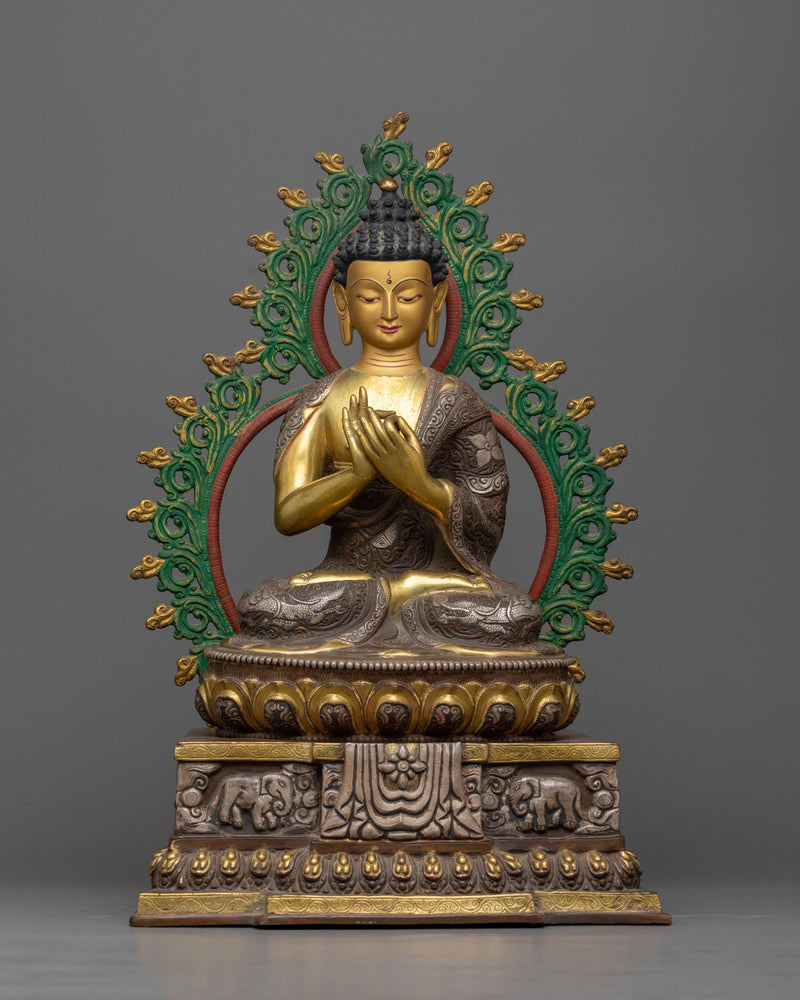 Buddha vairocana sculpture