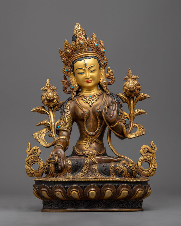 beautiful-sculpture of white-tara