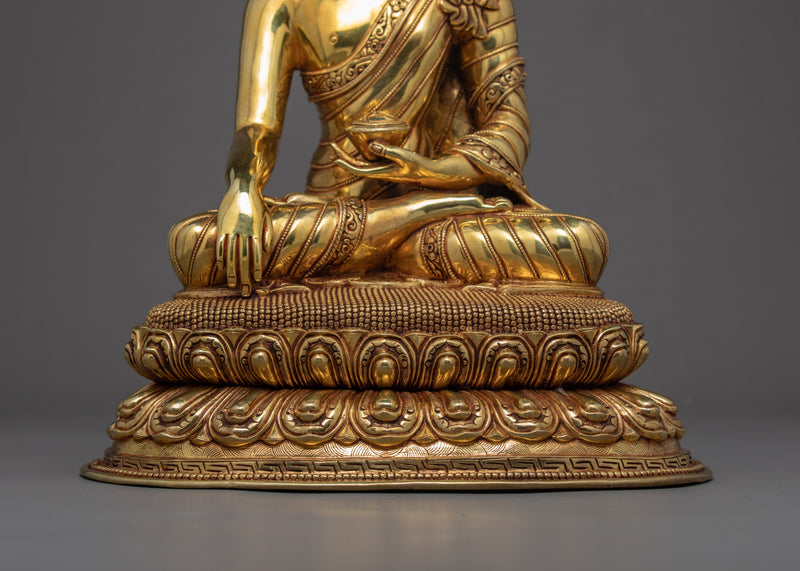 Shakyamuni Buddha Sculpture Art | Traditional Himalayan Statue