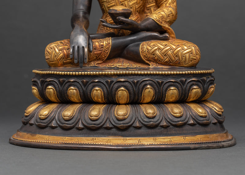 Siddharth Gautama Sculpture | Gold Plated Himalayan Art