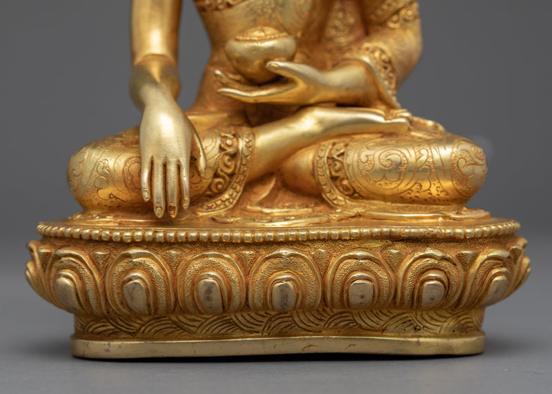 Small Buddha Shakyamuni Statue | Gold Gilded Sculpture