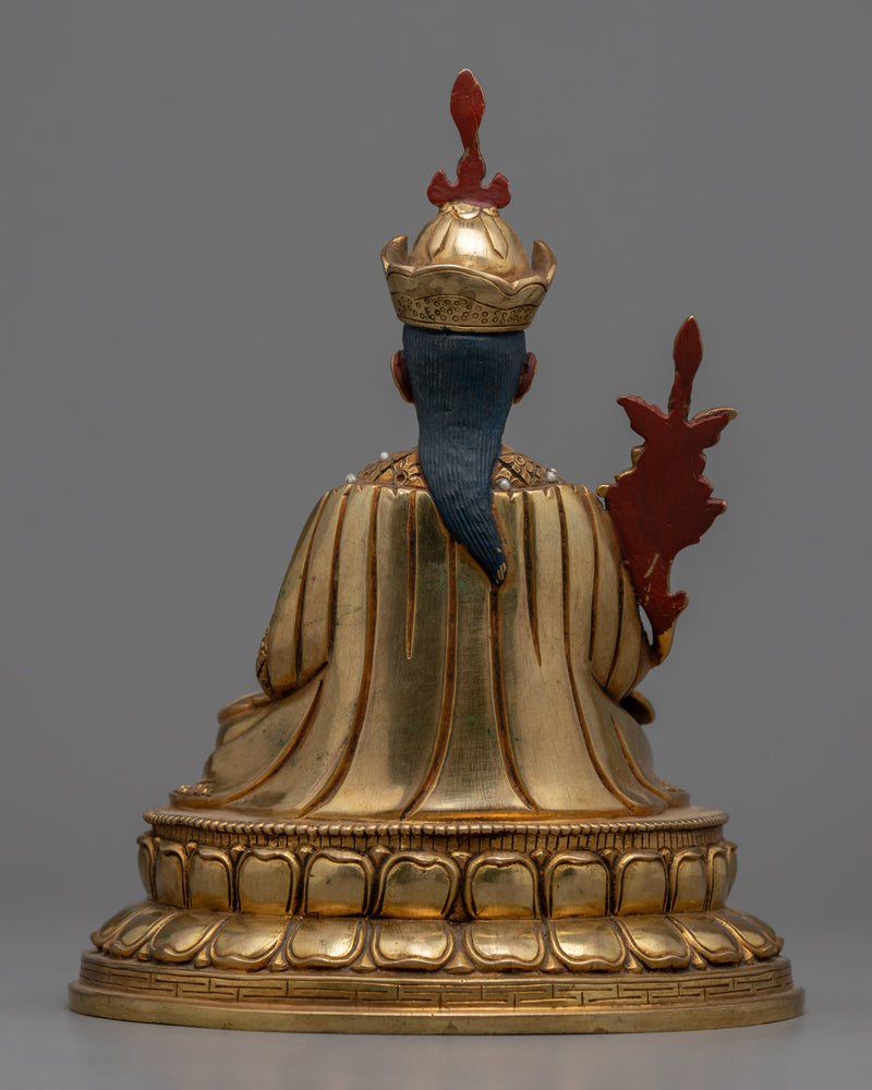 9th Karmapa Wangchug Dorje Statue | A Gleaming Symbol of Wisdom and Leadership