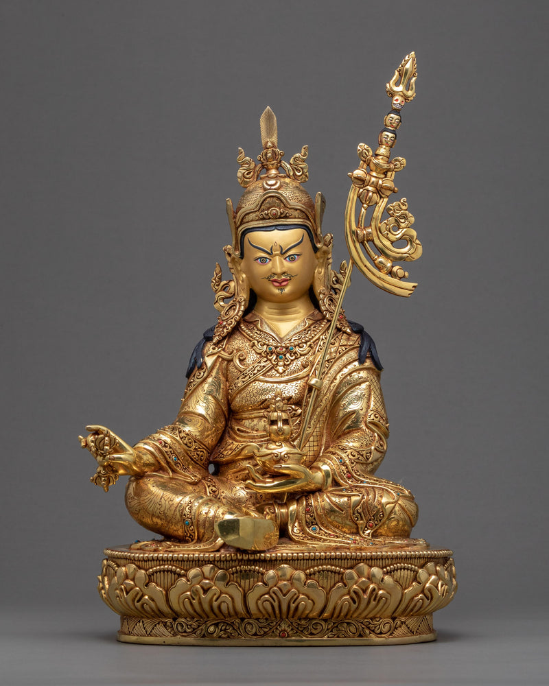 Buddha Guru Rinpoche Statue