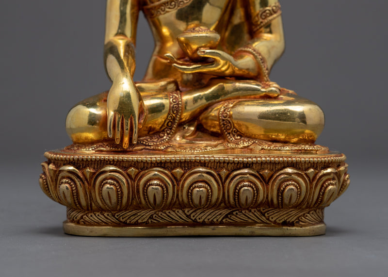 Gautama Shakyamuni Sculpture | Traditional Hand Made Statue