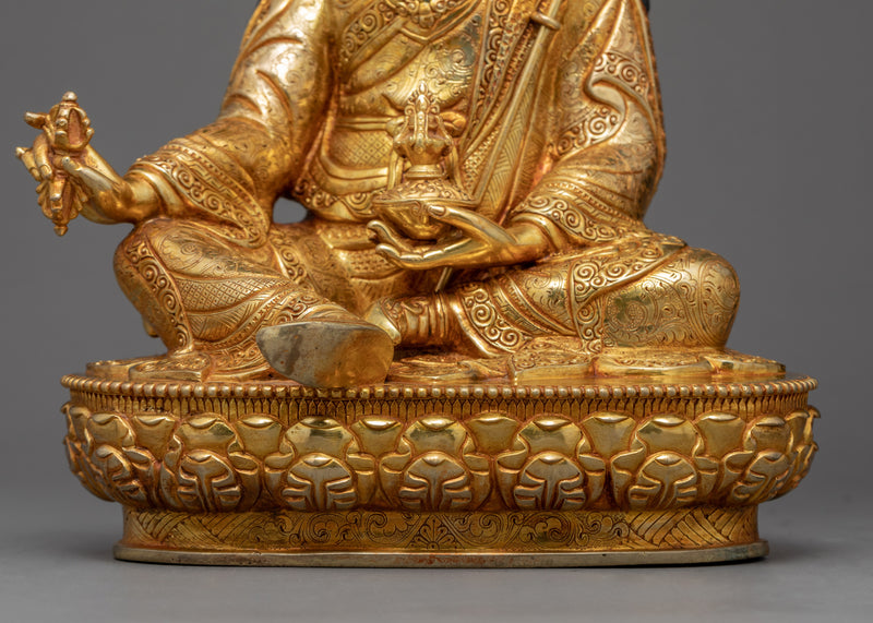 Guru Rinpoche Art | Traditional Tibetan Statue