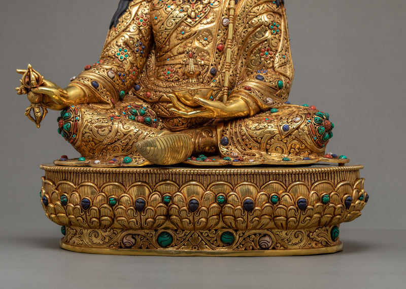 Guru Padmasambhava Rinpoche | Buddhist Lotus-Born Master