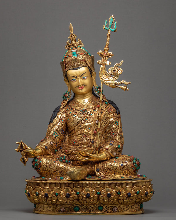 Guru Rinpoche Statue