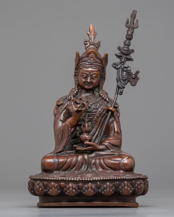 Guru Rinpoche Statue