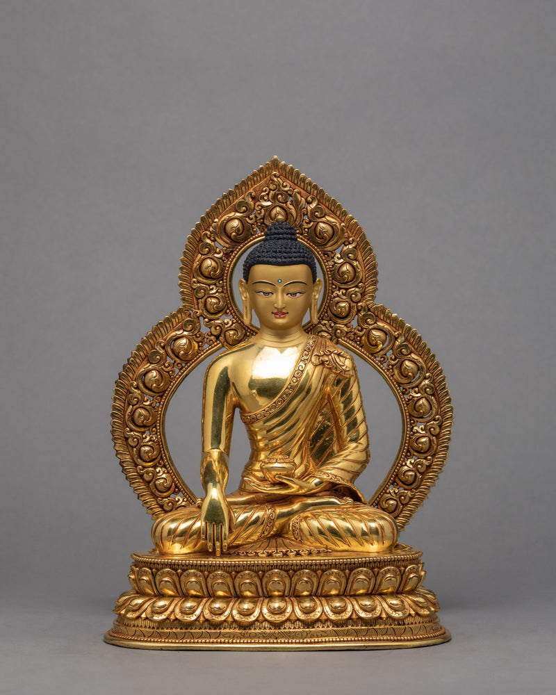 Shakyamuni Statue