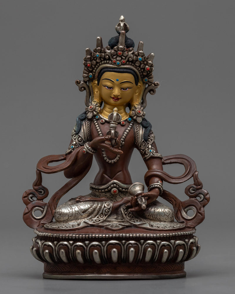 Vajrasattva-Statue-to-chant-om-vajrasattva-hum-mantra