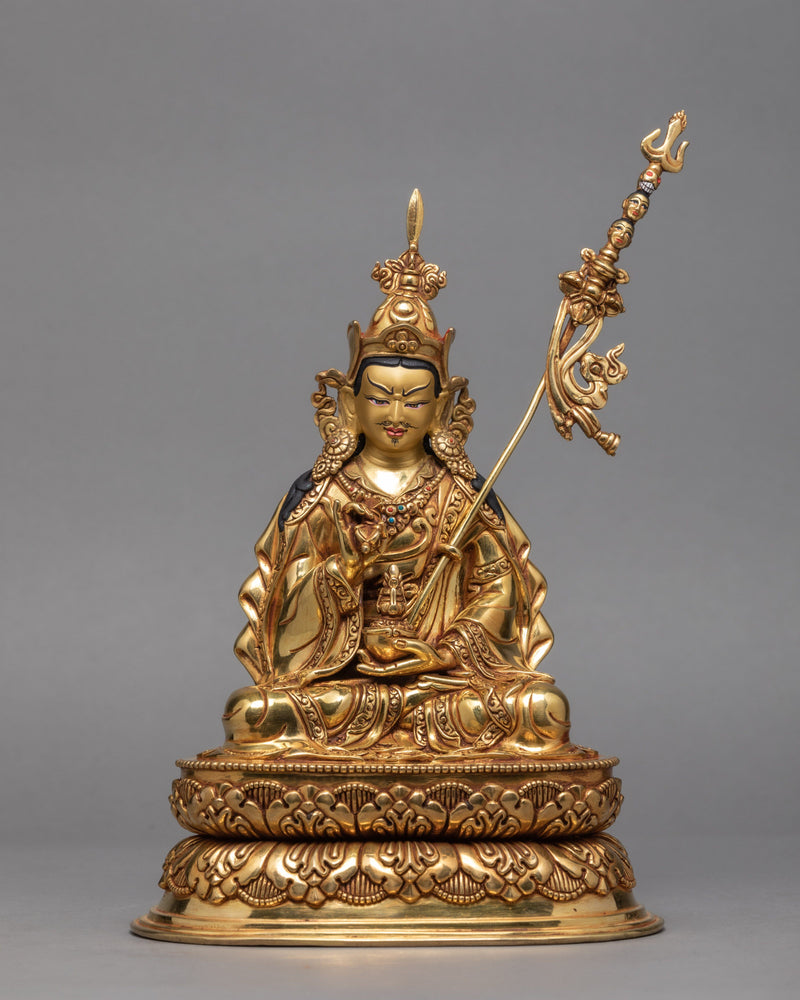 Guru Rinpoche Statue