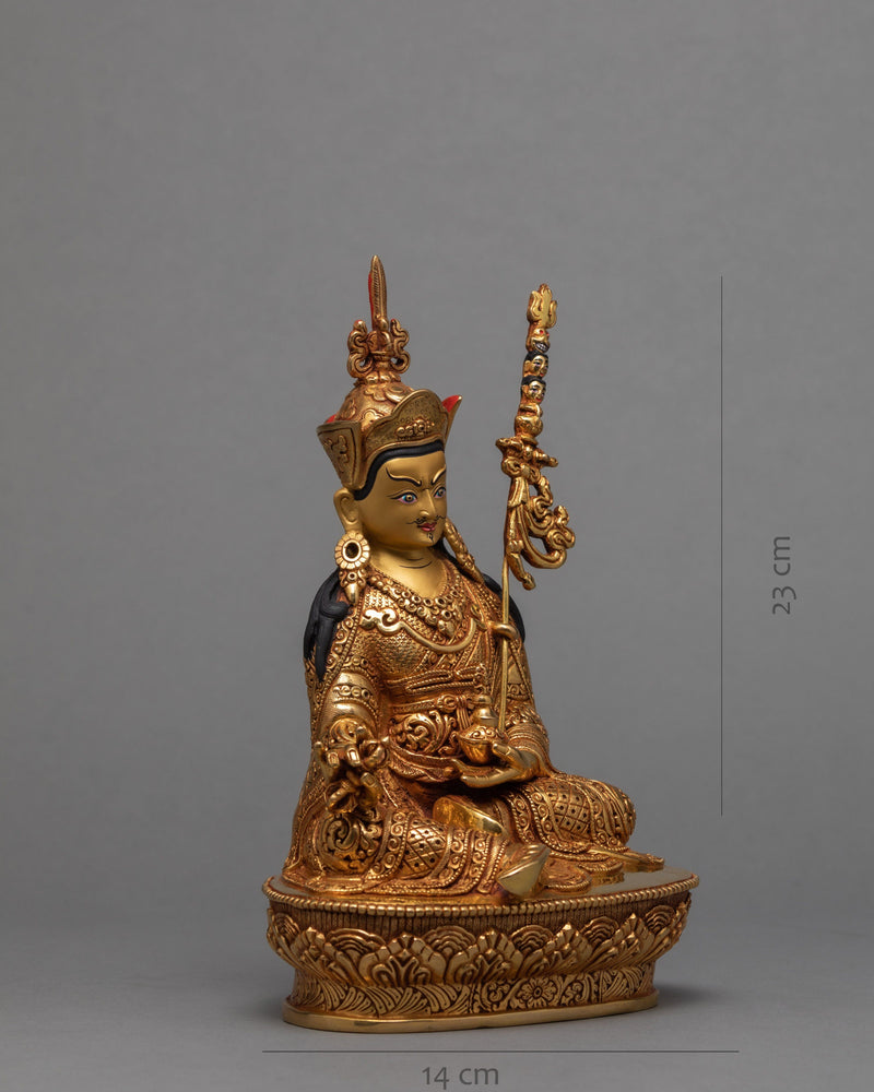 Guru Rinpoche Statue